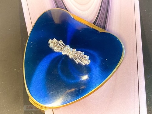 Kigu heart shaped - , metallic