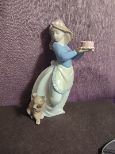 Statuina porcellana nao - statuina,