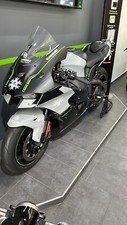 Kit carene e Serbatoio Kawasaki zx10rr 2023