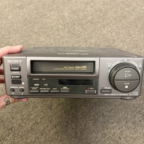 Sony c100 hi8 - hi8, 8mm