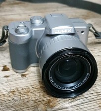Panasonic Lumix DMC FZ-5 5mp