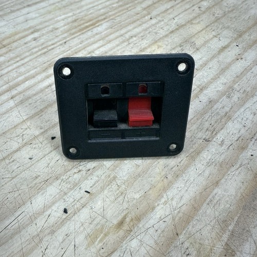 Connettore altoparlante sony - connettore,