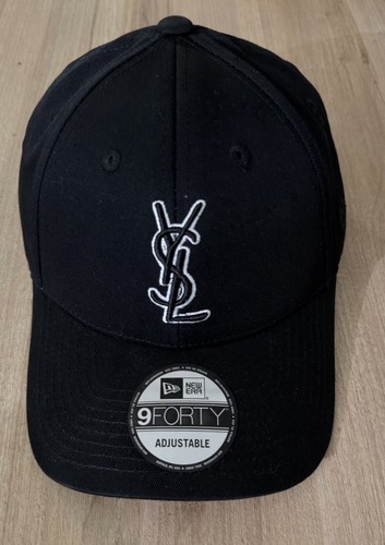 Casquette yves saint - laurent, /