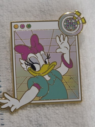 Spilla disney topolino amici - disney,