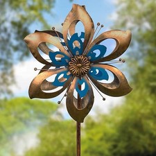 Mulino a vento solare in