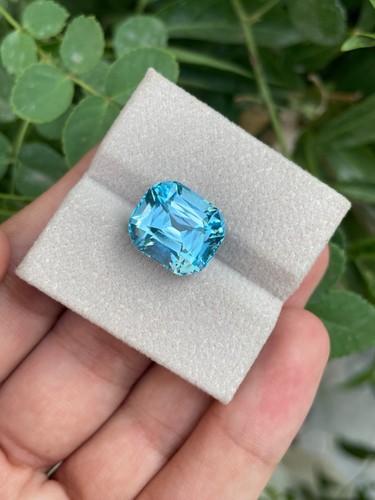 Pietra preziosa topazio - , blu