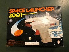 SPACE LAUNCHER 2001-PISTOLA