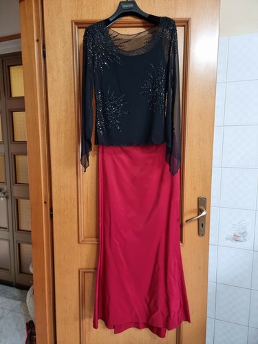 Gonna lunga rossa top nero - e,