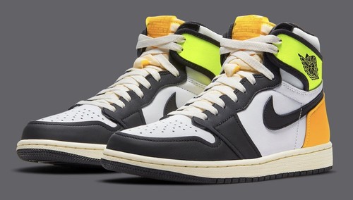 Nike air jordan volt oro - air, 1