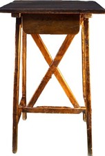 TAVOLINO A CAPRETTA IN ARTE POVERA- VINTAGE- ALZATA. cassetto