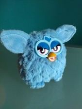 "FAMOSA" peluche "FURBY" Hasbro, 2013, colore azzurro, altezza 11 cm.