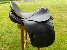 County Dressage saddle
