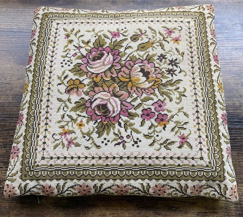 Cuscino punto ago - , rose