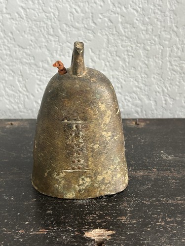 Antica campana capra ottone