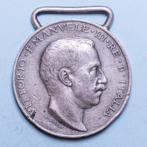 Vittorio emanuele iii medaglia - iii,