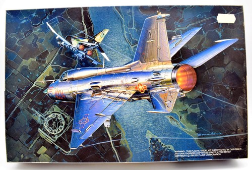 Modellino aereo model kit