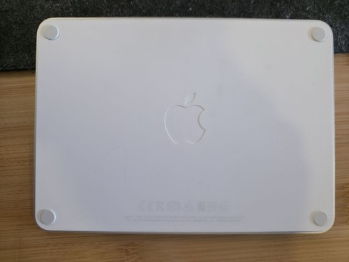 Apple magic trackpad - apple,