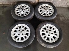4 cerchi in lega 15 pollici