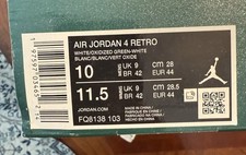 Air Jordan 4 verde ossidato