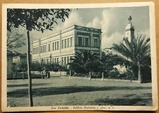 San Cataldo (Caltanissetta). Edificio Scolastico e Municipio.