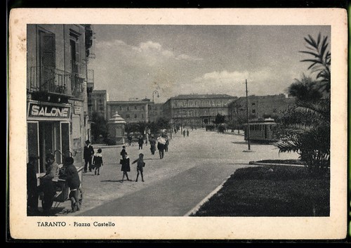Cartolina taranto piazza - cartolina, taranto,