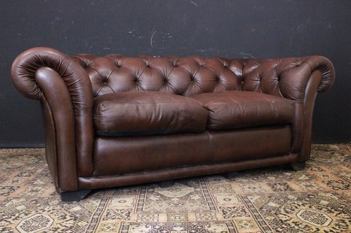 Divano posti chesterfield - posti,