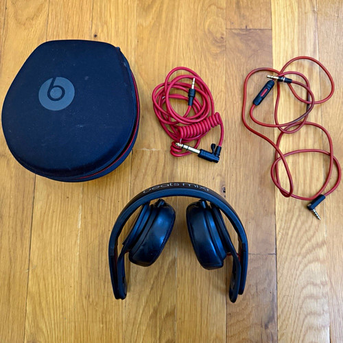 Beats dre mixr on ear - beats, dr.