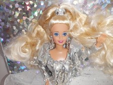 BARBIE HAPPY HOLIDAYS 1992 MATTEL MAGIA DELLE FESTE NUOVA SENZA SCATOLA RARA