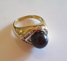 Anello oro giallo 750 18k 18kt 18ct, con filo oro bianco e diamanti. Perla scura