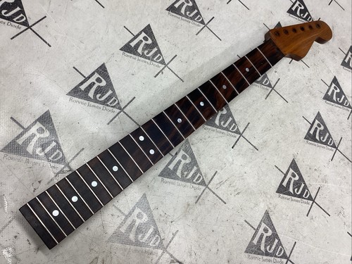 Chiusura chitarra elettrica