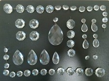 GOCCE VETRO LAMPADARIO VINTAGE lotto 54 pezzi per restauro 