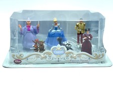 DISNEY STORE CINDERELLA