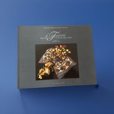 I FIORI NEL TESSUTO E NEL RICAMO SARDO - Carlo Delfino Editore