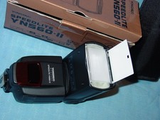 YONGNUO SPEDLITE YN 560 - II