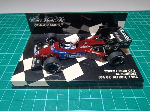 Minichamps tyrrell 012 - tyrrell,