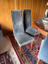 Set n. 8 sedie sala da pranzo velluto trapuntato azzurre con gambe in legno