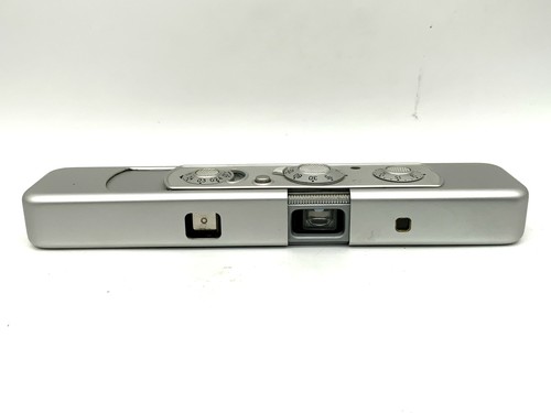 Fotocamera miniatura minox - fotocamera, c