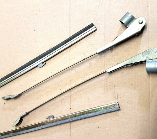 Spazzole tergicristallo - , +