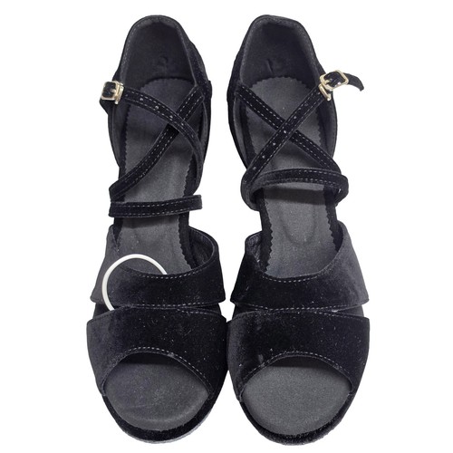 Scarpe latine con cinturino