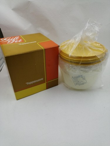 Tupperware trio set - tupperware, mm