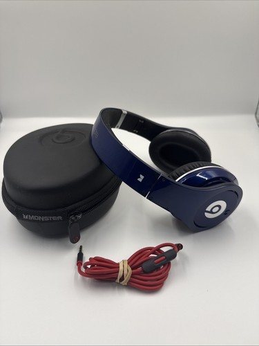 Beats dre studio - by, dr.
