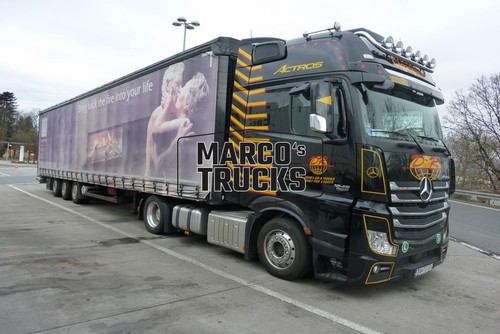 Foto camion mercedes benz - foto,
