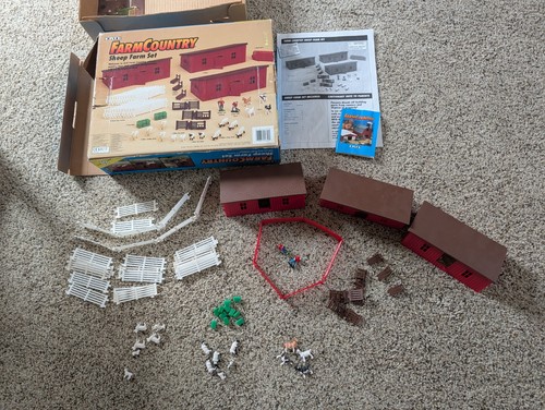 Ertl 4329 1995 farm country - #4329,