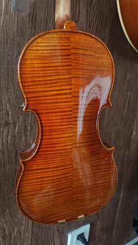 Violino stradivarius fatto - stradivarius,