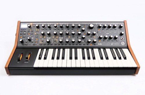 Moog subsequent sintetizzatore - moog,