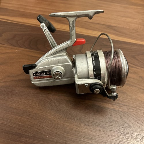 Daiwa 2500c fishing reel made - daiwa,