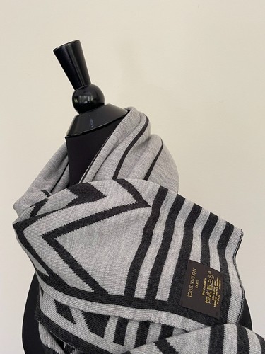 Sciarpa nuova unisex - , louis