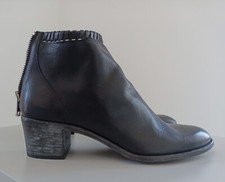 Tronchetti in vitello nero con