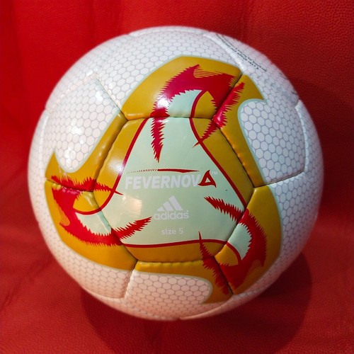 Adidas fevernova 2002 fifa - fevernova,