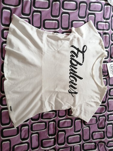 Liu tshirt girl - liu,